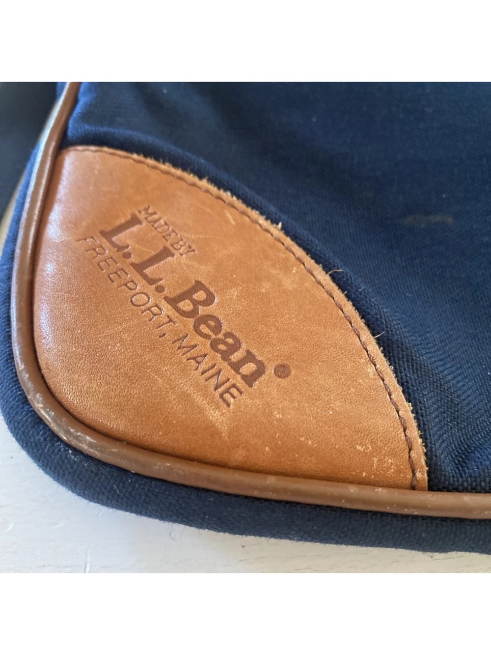 L.L. Bean Navy and Canvas Portfolio/Laptop Case with British Tan Leather Trim - Picture 4 of 13